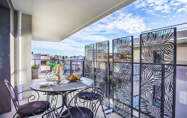 Le Grey Pearl - Photo 1